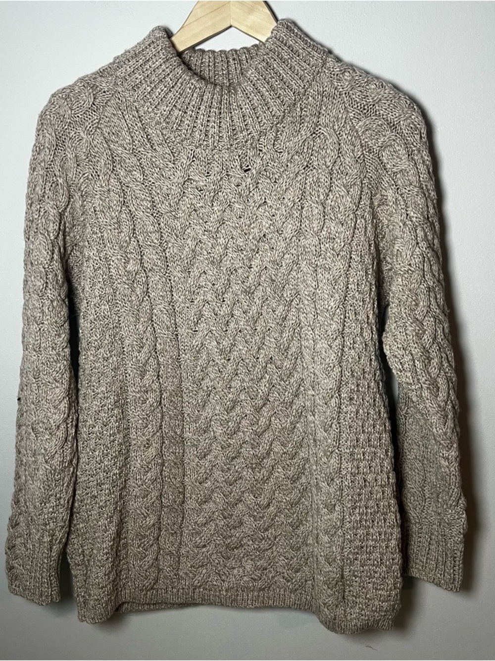 Aran Sweater Market 100% Merino Wool Sweater Women’s XL Oatmeal Cable Pullover